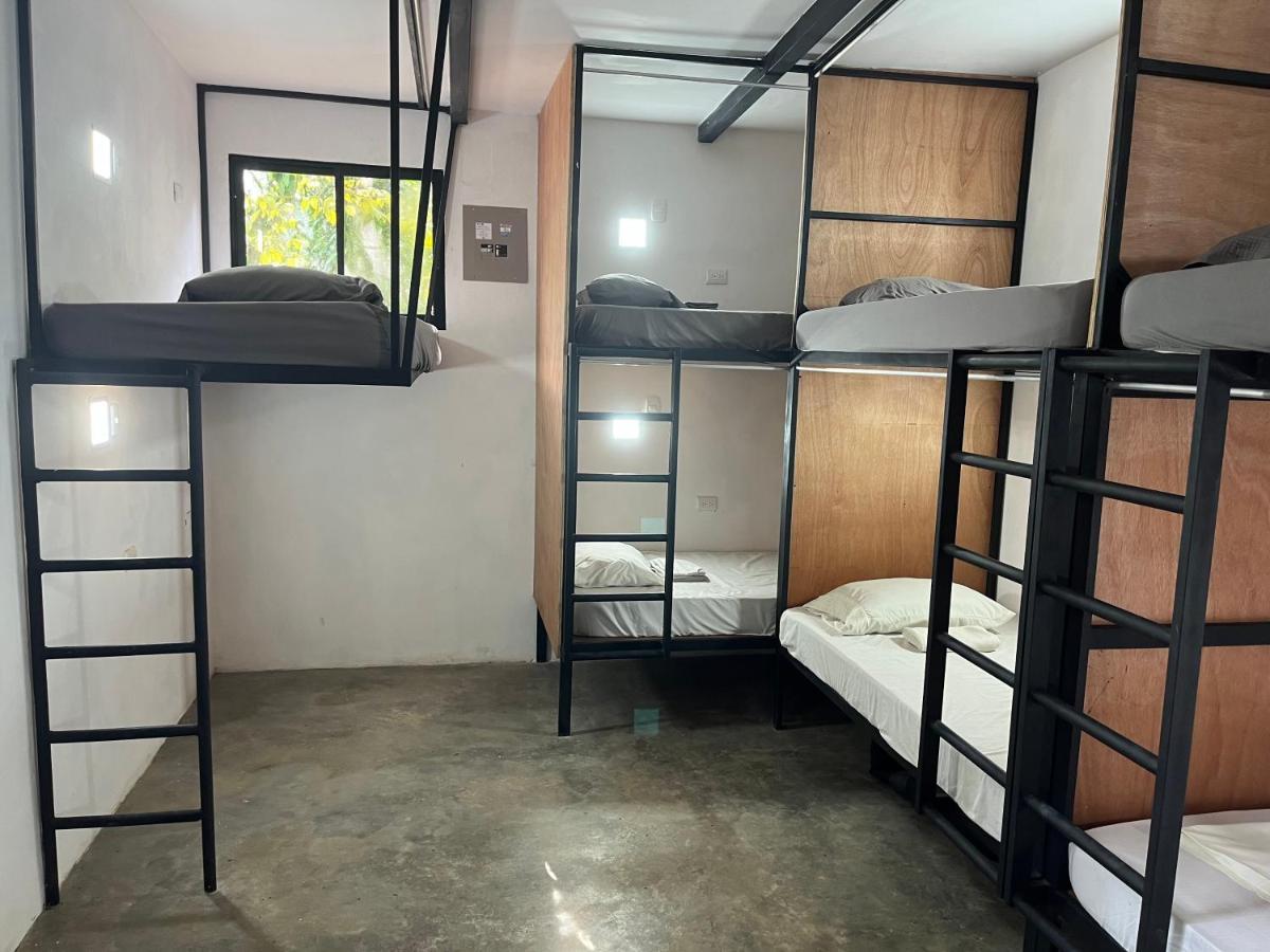Akih Pods Hostel Playa Santa Teresa  Экстерьер фото